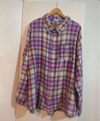 Camisa oversize de Cotton On cuadros