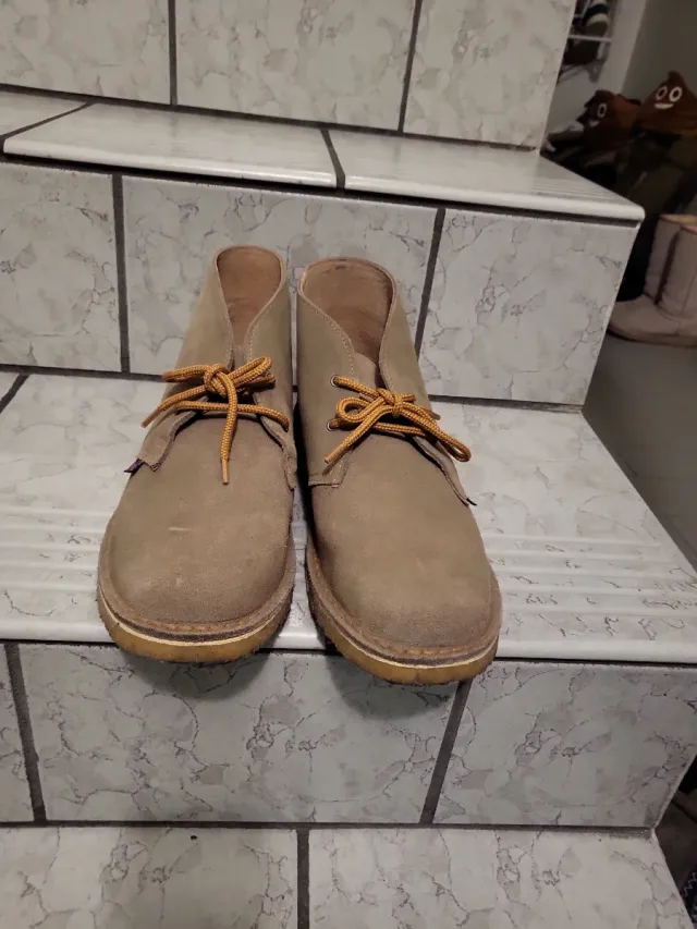 Scarpe uomo scamosciate beige