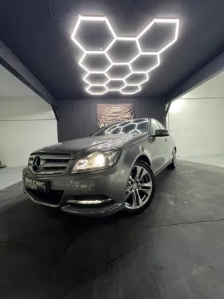 Mercedes-Benz Clase C 2011