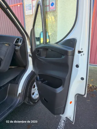 Iveco Daily 35s150 año  2016 L3H2