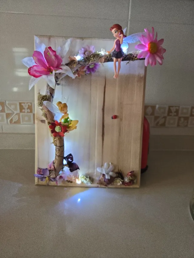 Cuadro y Tarro Decorativo con Figuras de Disney