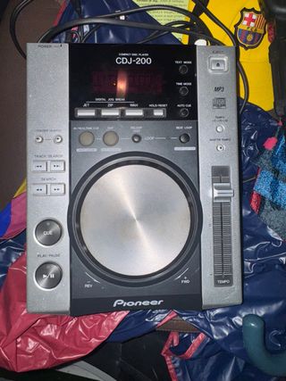 Reproductor CD Pioneer CDJ-200