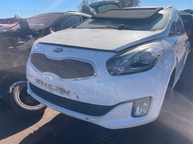 Frontal completo Kia Carens 2018