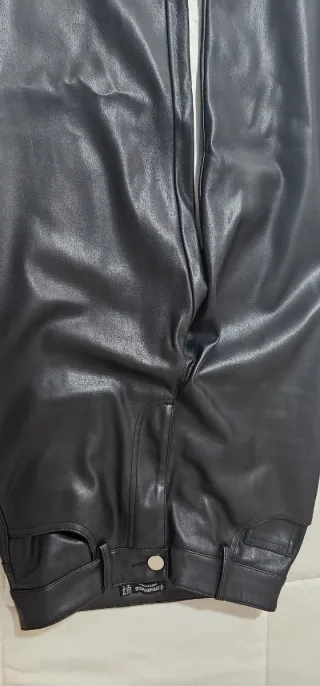 Pantalón ancho negro