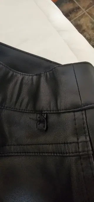Pantalón ancho negro