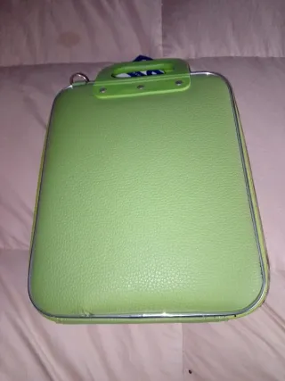 Maletín CEG para PC hasta 11 - Varios colores