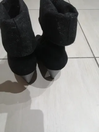 Stivaletti neri donna Tg 39