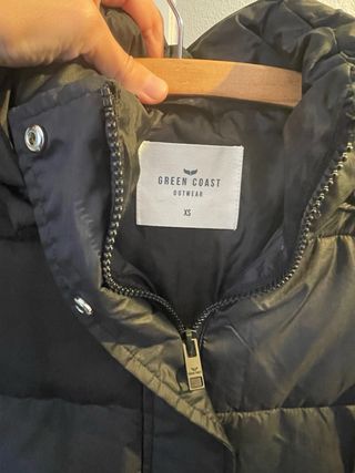 Abrigo Plumas Green Coast Negro
