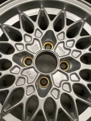 Llanta Opel Vectra Diamond 15" Nueva a Estrenar