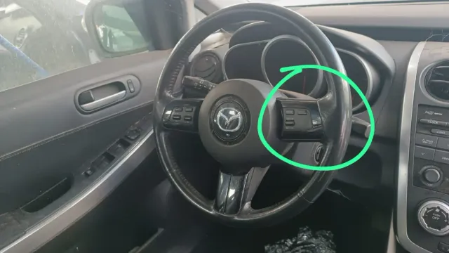 Volante Mazda CX7