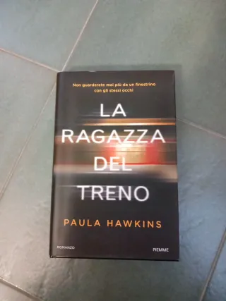 La ragazza del treno(cover may vary) (Italian E...