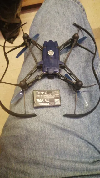 Dron Parrot Negro/Azul