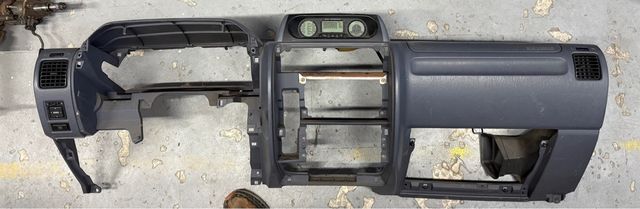 Salpicadero Toyota Land Cruiser 90/95