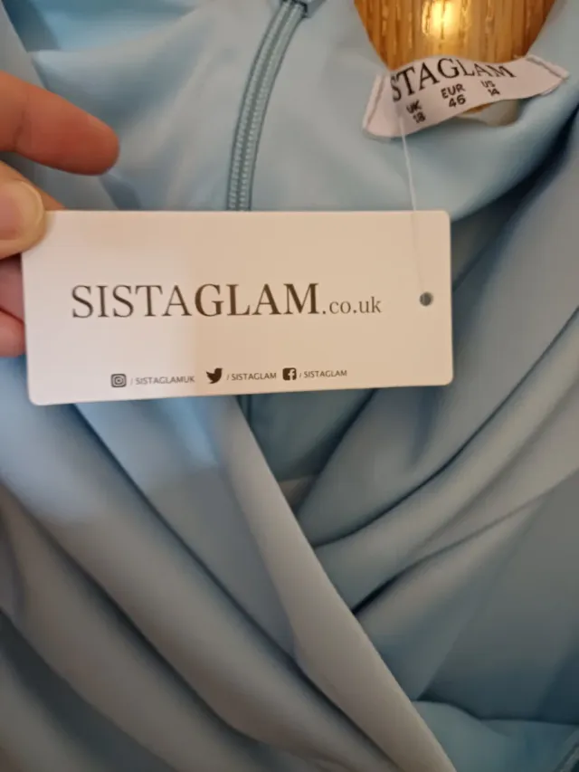 Vestido fiesta azul claro floral