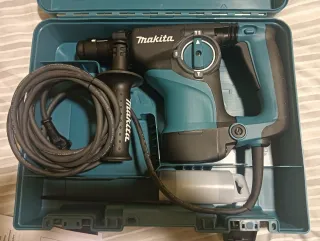 Martillo Makita HR2811FT 28mm