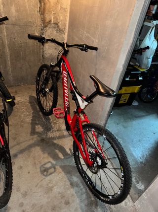 Bicicleta Specialized Stupjumper carbon