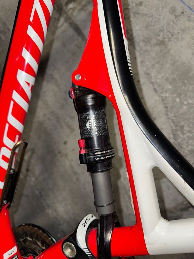 Bicicleta Specialized Stupjumper carbon