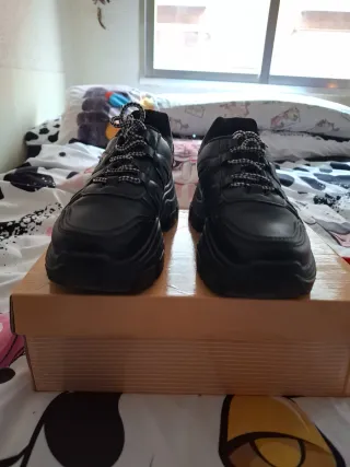 Zapatos plataforma negros talla 37 nuevos