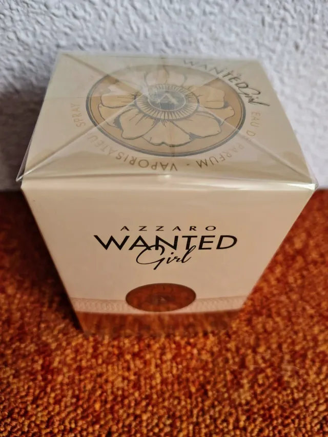 Perfume Azzaro Wanted Girl Eau de Parfum 50ml