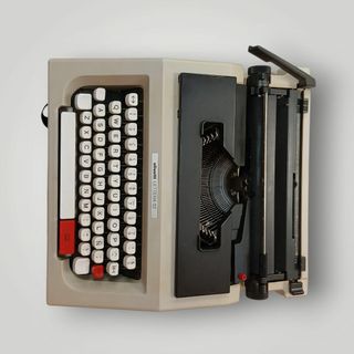 MAQUINA DE ESCRIBIR OLIVETTI LETTERA 52 + MALETIN * DECORATIVA*