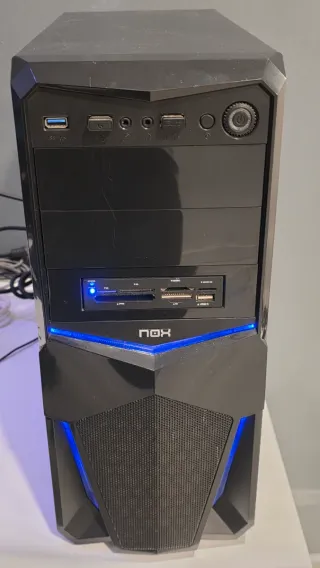 Torre PC Gaming Negra