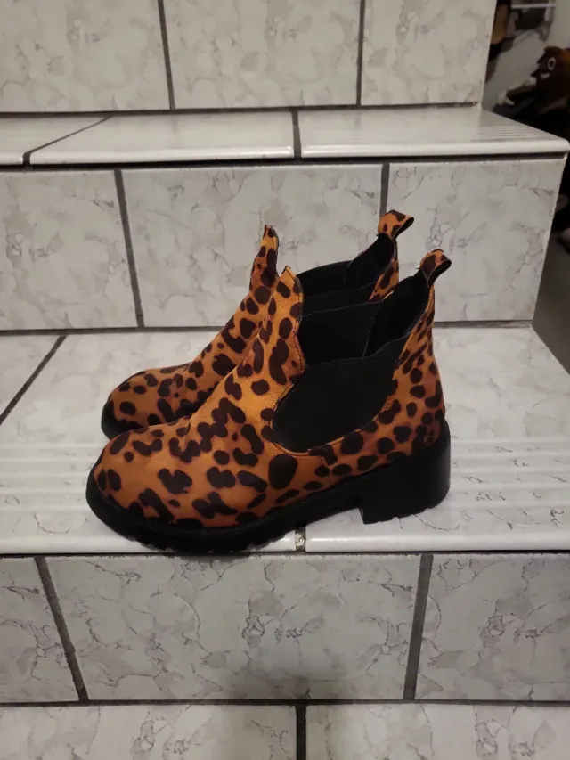 Stivaletti donna fantasia leopardata