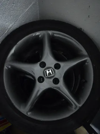 4 Llantas OEM Honda 15 + Neumáticos