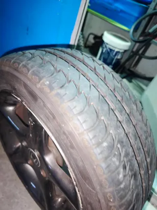 4 Llantas OEM Honda 15 + Neumáticos