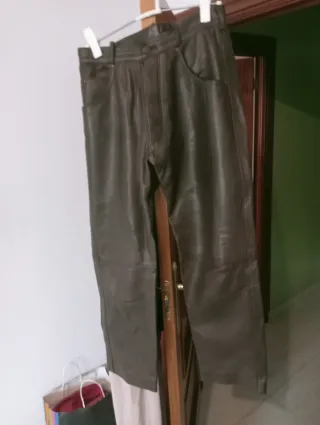 Pantalón de cuero marrón talla 38
