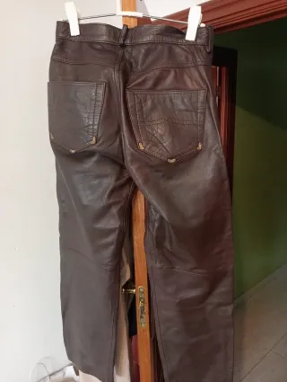 Pantalón de cuero marrón talla 38