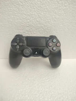 PS4 Slim 1TB + Mando Negro + FIFA 23
