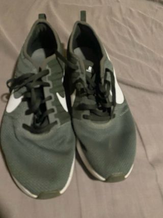 Zapatillas Nike Talla 42.5 Verde/Blanco