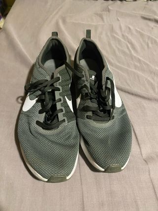 Zapatillas Nike Talla 42.5 Verde/Blanco