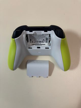 Mando Xbox Series X Y Electric Volt
