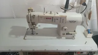 Máquina de coser Brother con poco uso