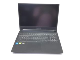 E720581-0 Pc Portatil Gigabyte G5 Kd