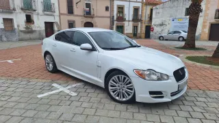 Jaguar XF 2011