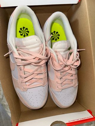 Nike Dunk Low Rosa y Blanco Originales