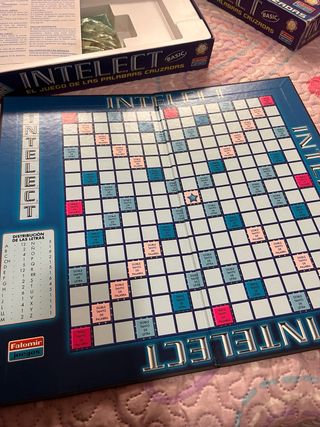 Juego de mesa Intelect Palabras Cruzadas