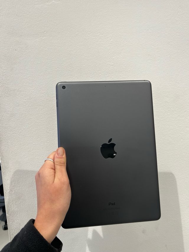 iPad 8ª Gen 32GB Space Gray