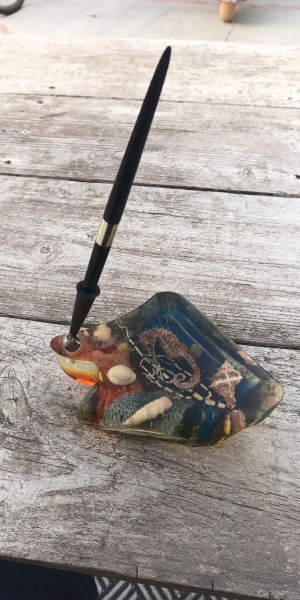 Agata con bolígrafo antiguo