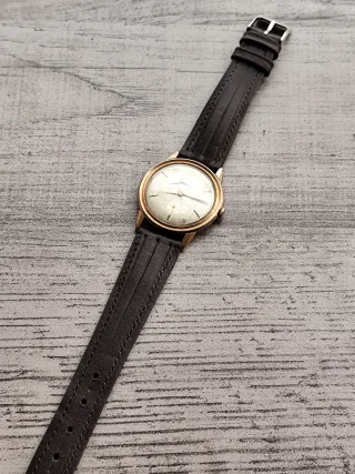 Reloj Potens Prima  mecánico