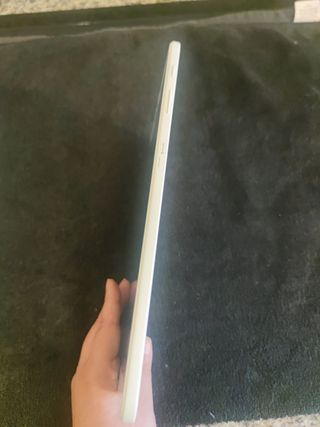 Samsung Galaxy Tab A Blanca (Urge)