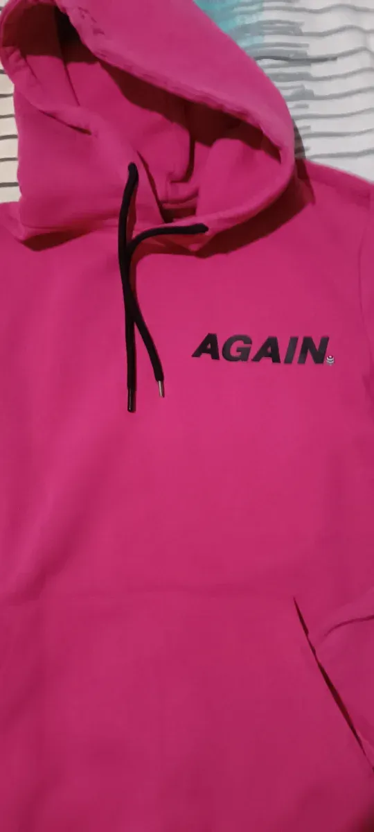 Sudadera Bershka AGAIN rosa
