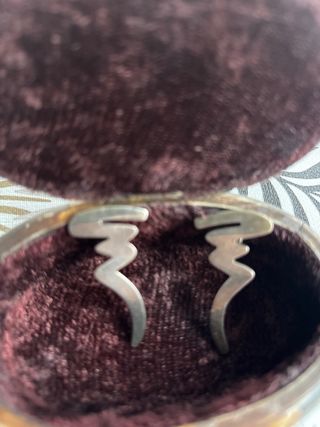 Joyero y pendientes plata diseño