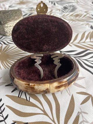 Joyero y pendientes plata diseño