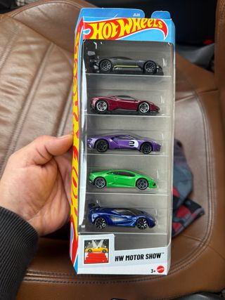 Hot Wheels HW Motor Show 5 coches