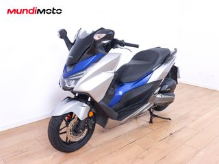 HONDA FORZA 125