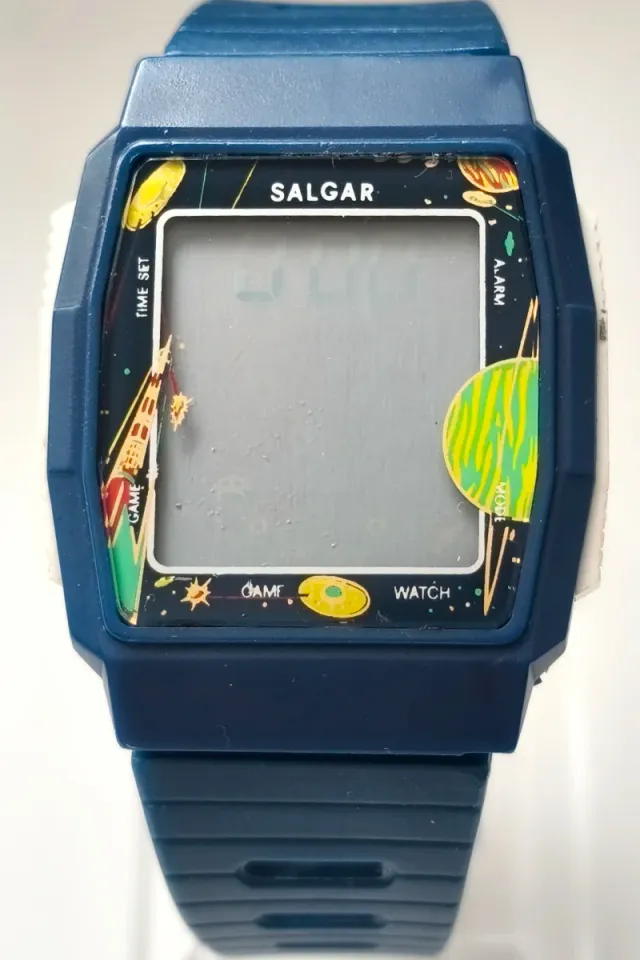 Reloj Salgar con juego Space. Raro. No funciona
