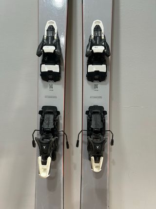 Esquís Freeride Salomon QST 106 + Shift 13